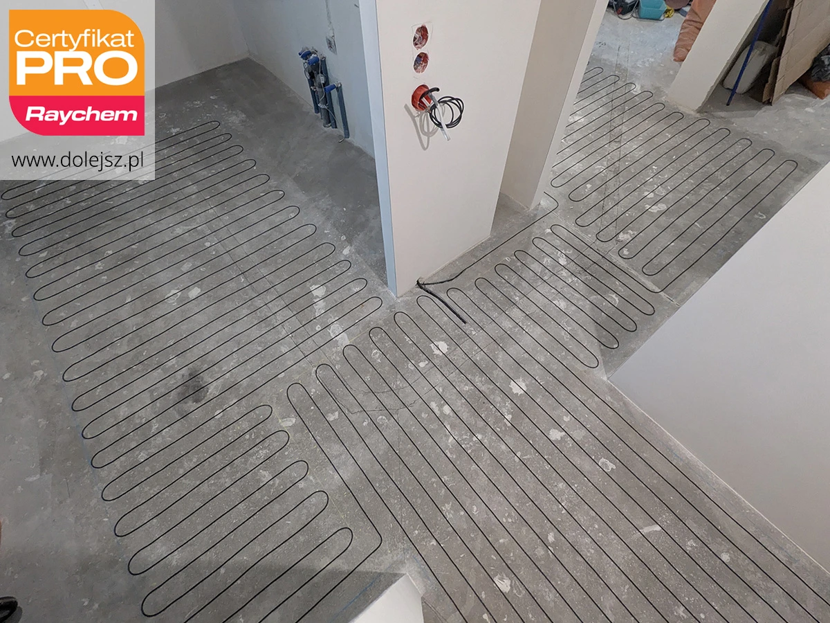 Kuchnia z przedpokojem i ogrzewaniem podłogowym – Warszawa