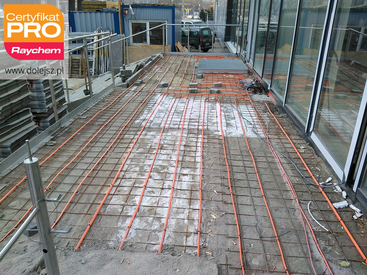 instalacja ogrzewania przeciwoblodzeniowego schodów Warszawa