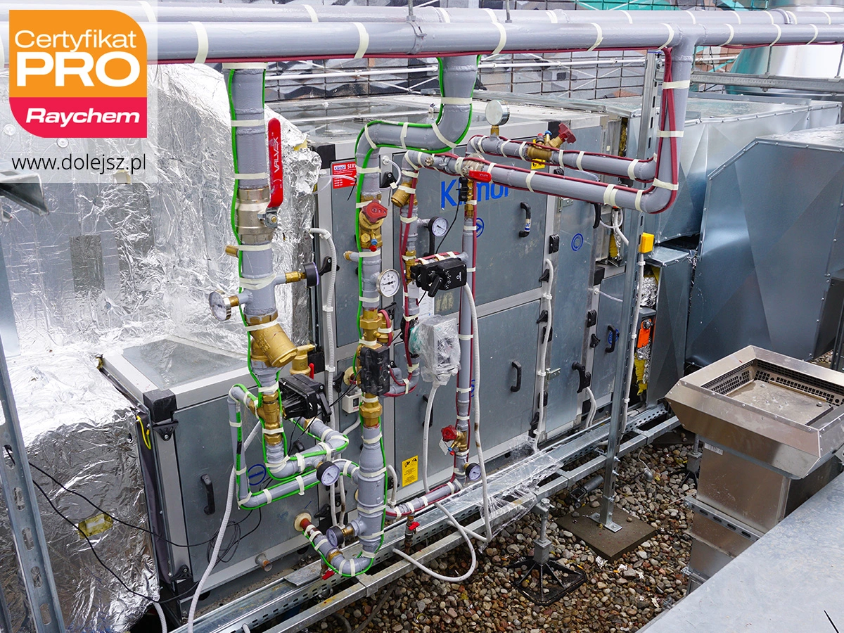 montaż elektrycznego ogrzewania rurociągu z wodą lodową