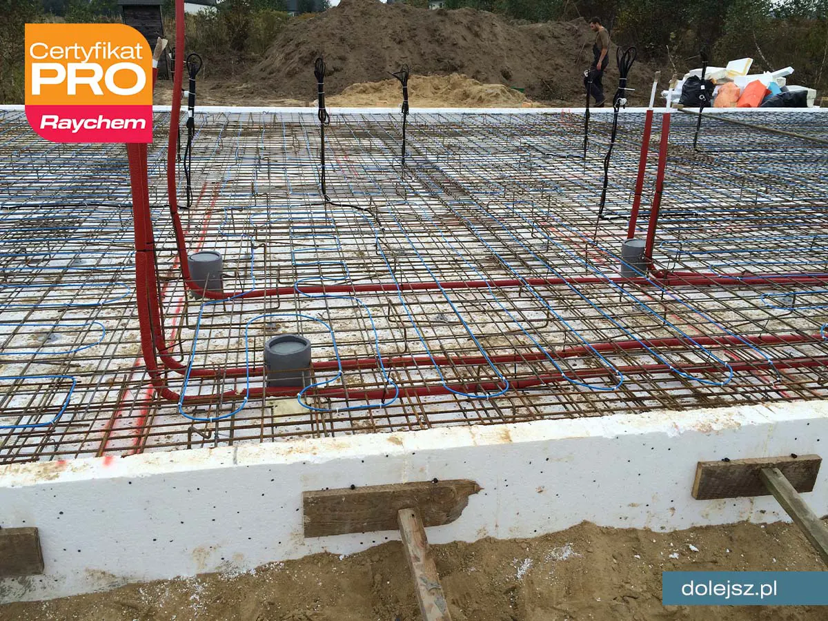 Elektryczne ogrzewanie podłogowe w ciepłej płycie fundamentowej z montażem Warszawa