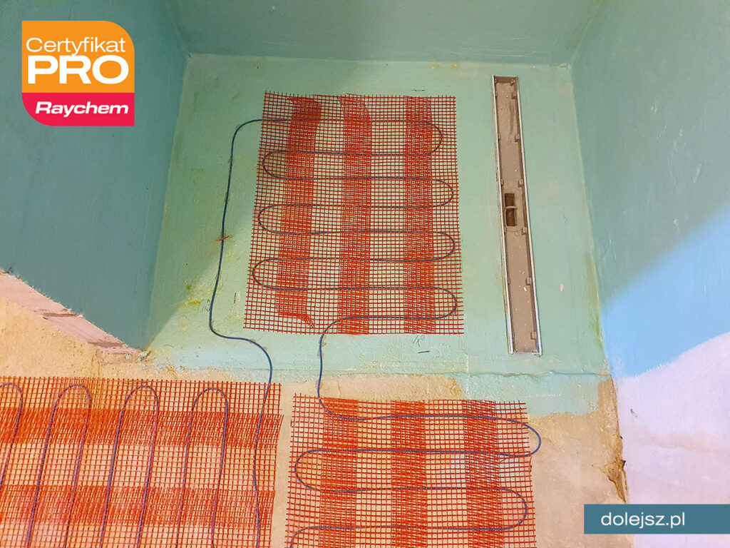 Mata grzejna pod prysznic walk-in