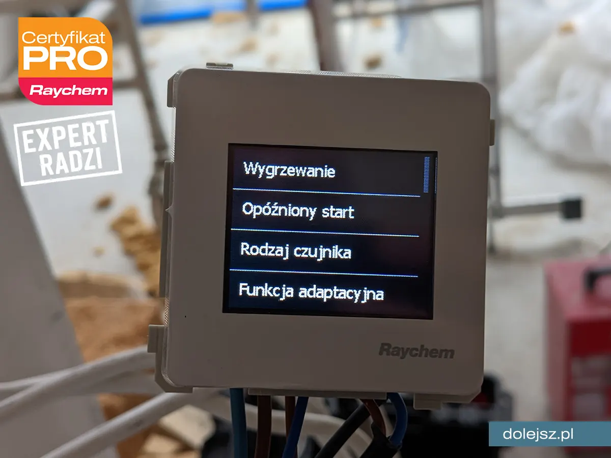 Termostat podłogowy z funkcją wygrzewania podłogi